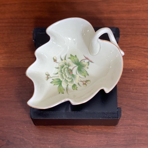 🌟HP🌟VTG 50s Porcelain Holohaza of Hungary Bon Bon Dish - Picture 2 of 8